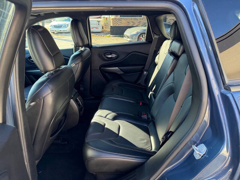 2021 Jeep Cherokee 80th Anniversary Edition