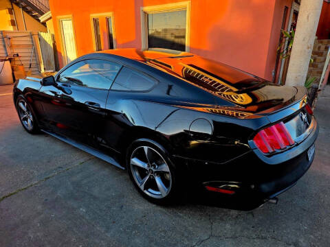 2015 Ford Mustang V6
