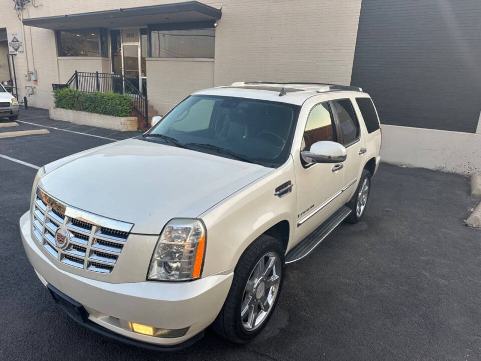 2008 Cadillac Escalade for sale at Sarenco Auto Inc in Dallas, TX