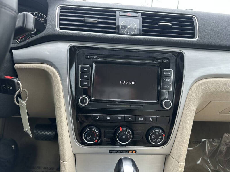 2013 Volkswagen Passat