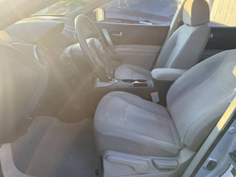 2015 Nissan Rogue Select S