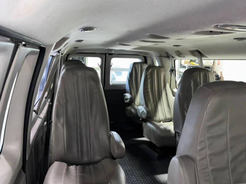 2012 Ford E-Series