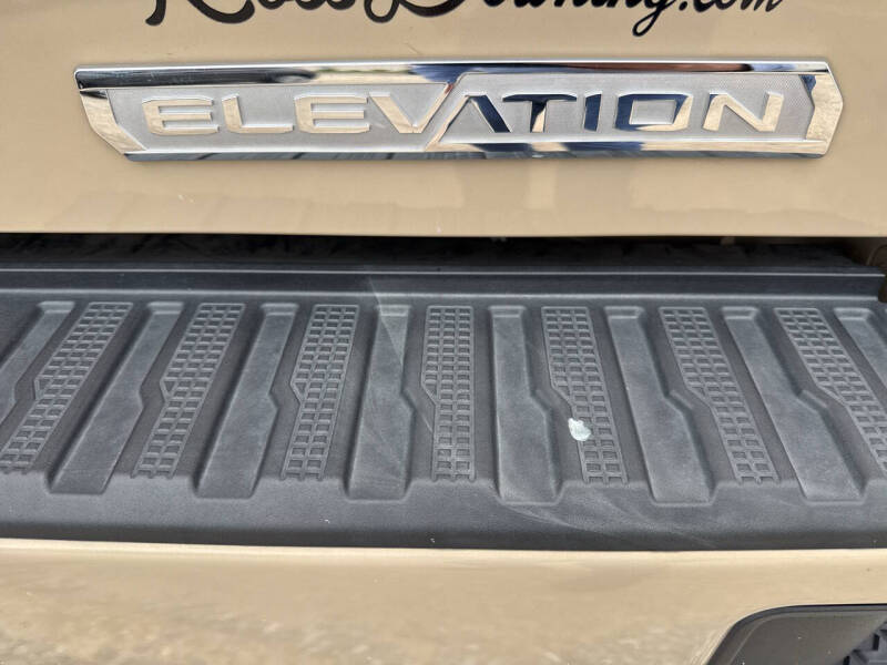 2022 GMC Sierra 1500 Elevation