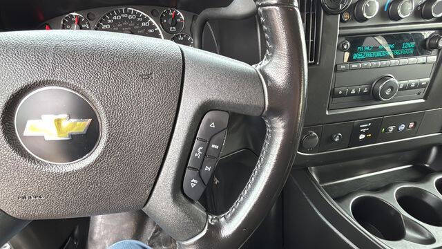 2022 Chevrolet Express LS 3500