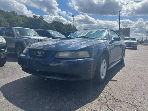 2001 Ford Mustang for sale at Instant Auto Sales in Chillicothe OH