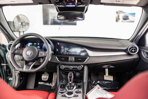 2025 Alfa Romeo Giulia