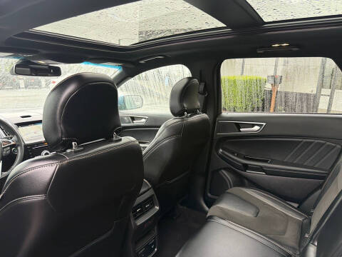 2019 Ford Edge ST