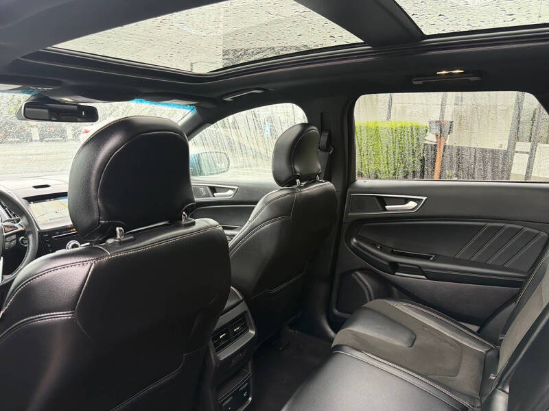 2019 Ford Edge ST
