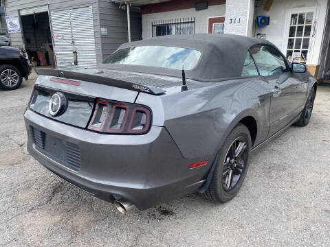 2013 Ford Mustang