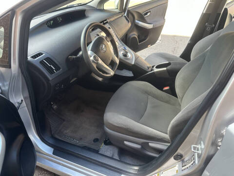 2014 Toyota Prius Two