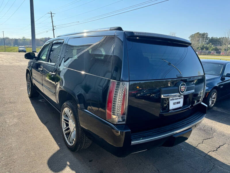 2013 Cadillac Escalade ESV Premium