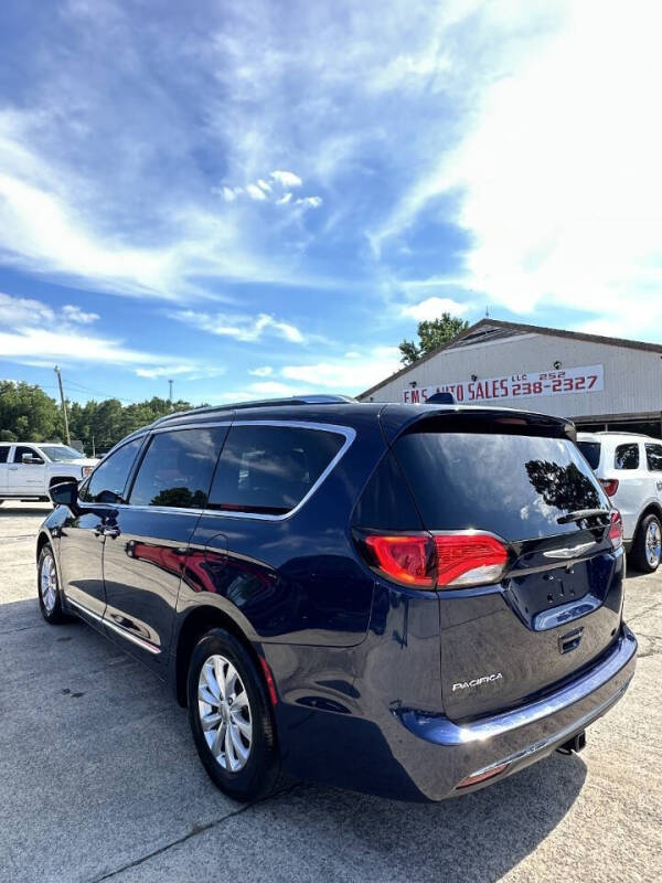 2018 Chrysler Pacifica Touring L Plus