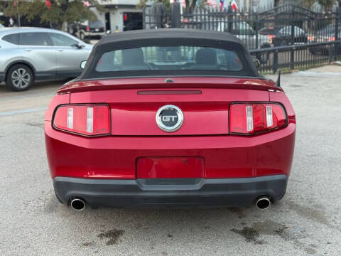 2010 Ford Mustang