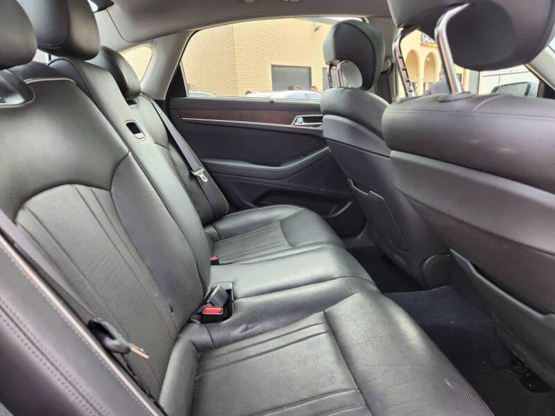 2015 Hyundai Genesis 5.0L