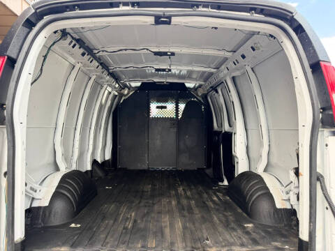 2020 Chevrolet Express 2500