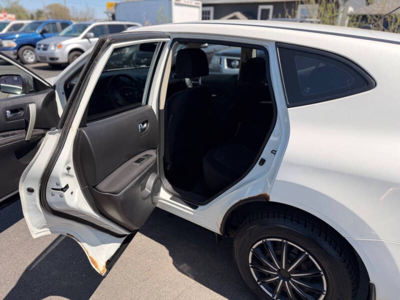 2012 Nissan Rogue S