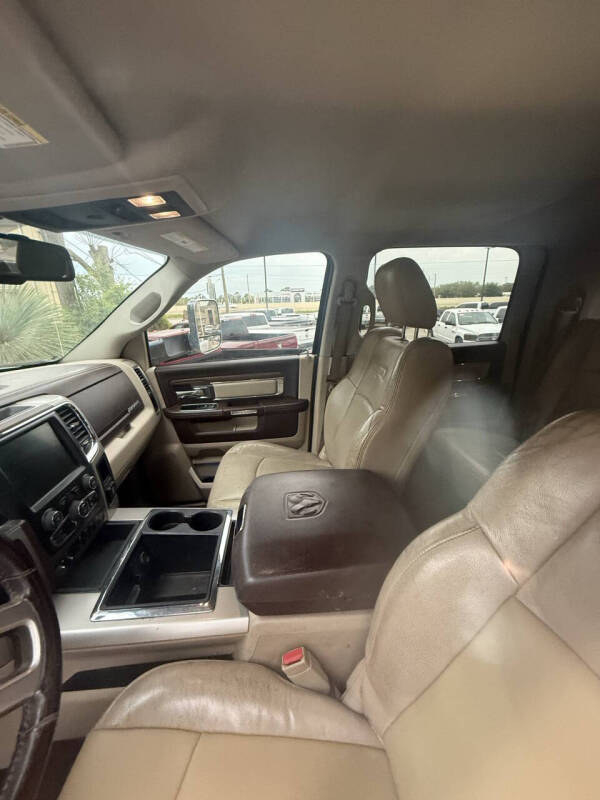 2015 RAM 3500 Laramie