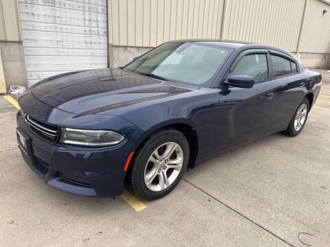 2015 Dodge Charger for sale at Mr. Auto in Hamilton OH