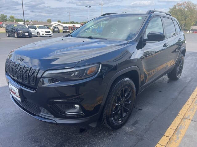 2023 Jeep Cherokee Altitude Lux