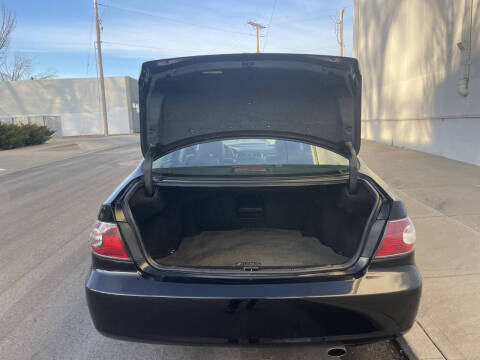 2004 Lexus ES 330