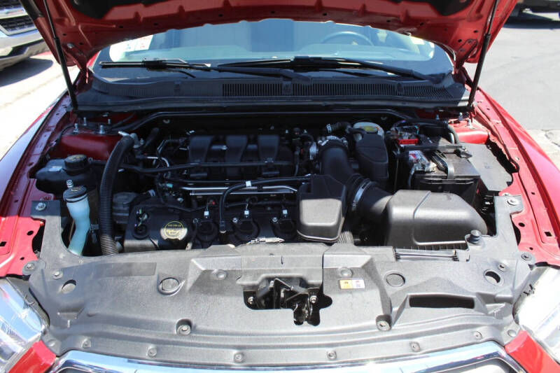 2018 Ford Taurus SEL