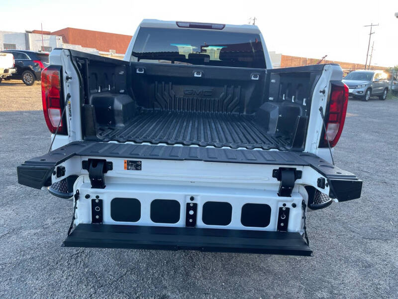 2022 GMC Sierra 1500 Limited SLE photo 25