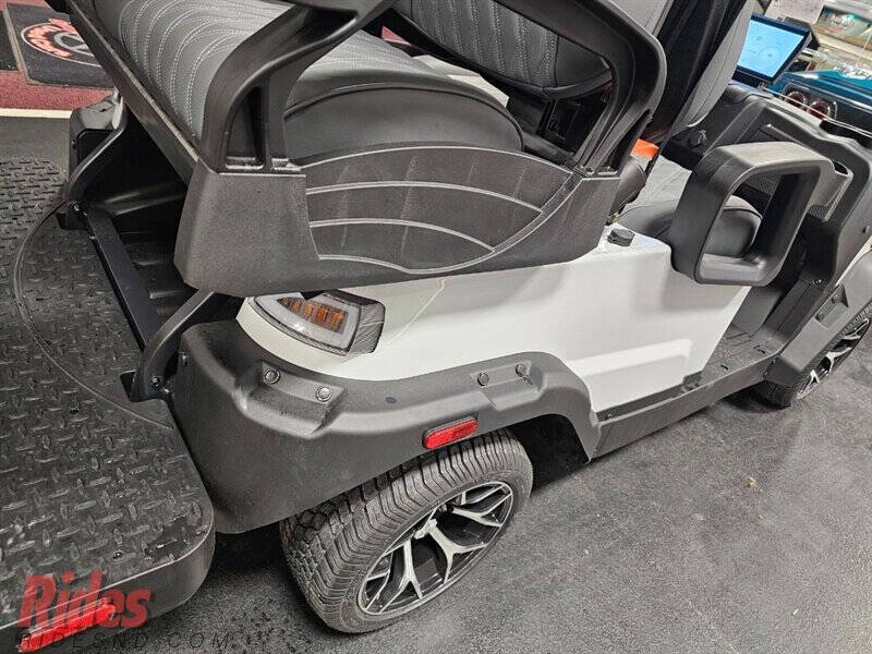 2025 Denago Nomad Plus