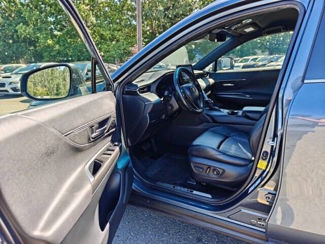 2021 Toyota Venza XLE