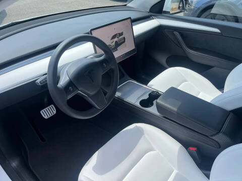 2023 Tesla Model Y Performance