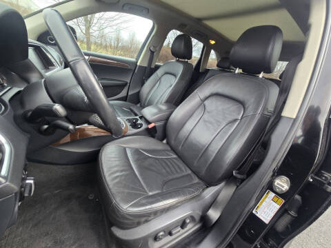 2011 Audi Q5 3.2 quattro Premium Plus