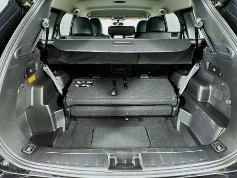 2023 Mitsubishi Outlander PHEV SE