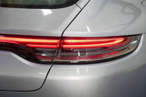 2022 Porsche Panamera Platinum Edition