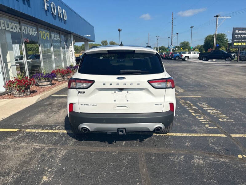 2021 Ford Escape Titanium