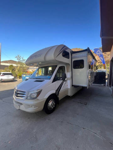 2019 Thor Motor Coach Freedom Eleite for sale at Car RV Outlet in Laguna Beach CA