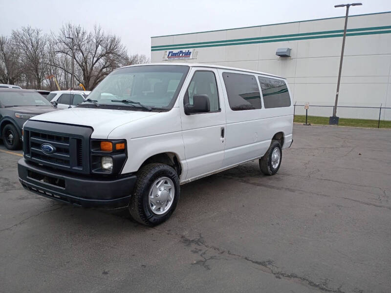 2013 Ford E-Series E-350 SD XL