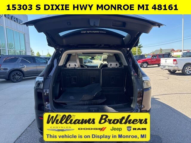 2023 Buick Enclave Avenir