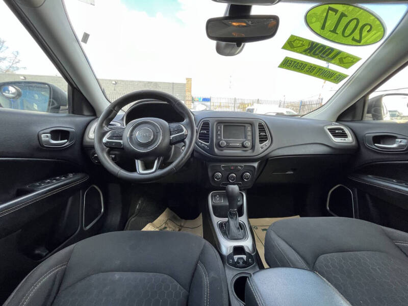 2017 Jeep Compass Sport