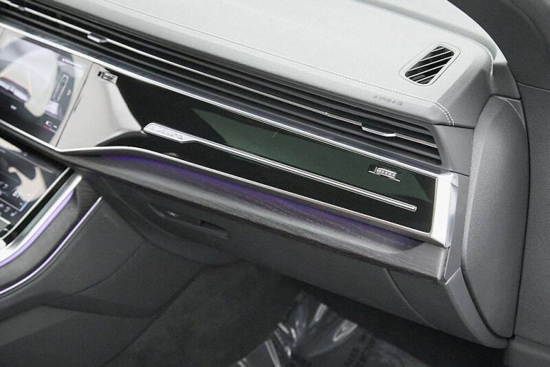 2023 Audi Q8 quattro Premium Plus 55 TFSI