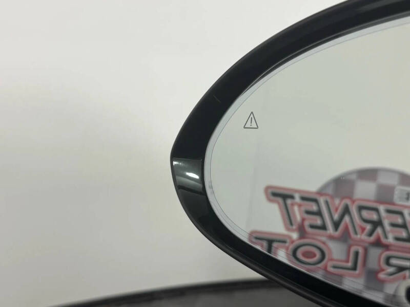 2023 Genesis GV70 2.5T Standard