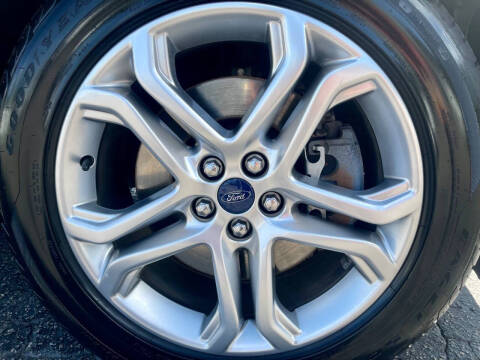 2018 Ford Edge Titanium