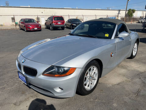 2004 BMW Z4 for sale at Hanford Auto Sales in Hanford CA