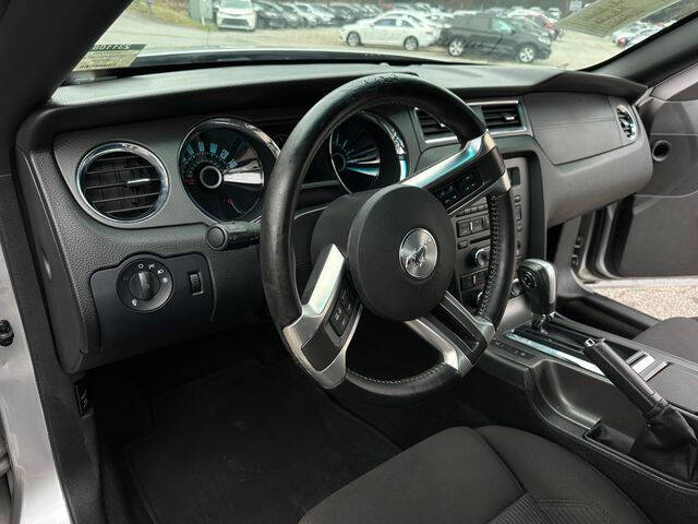 2013 Ford Mustang V6