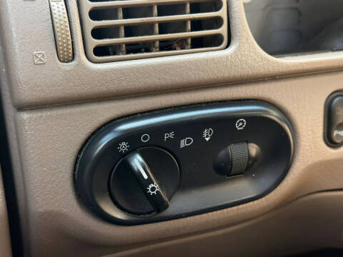 2005 Ford Explorer Eddie Bauer