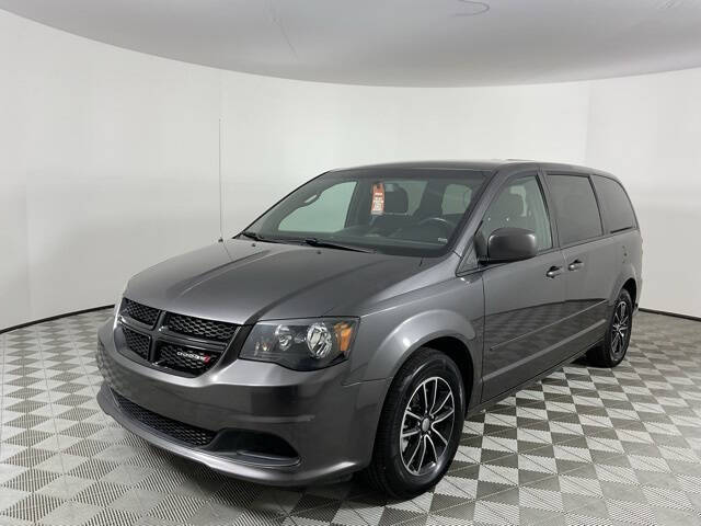 2017 Dodge Grand Caravan SE Plus's photo