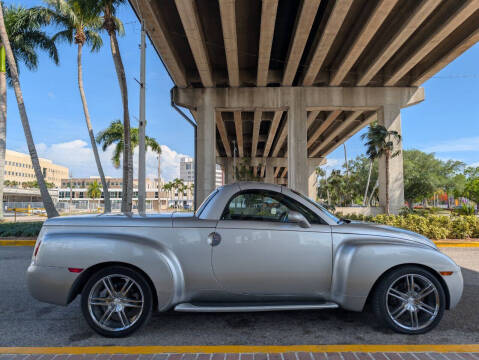 2004 Chevrolet SSR LS