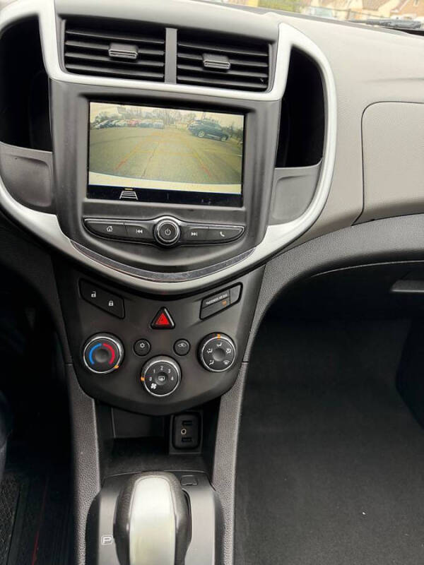 2019 Chevrolet Sonic LT Auto Fleet