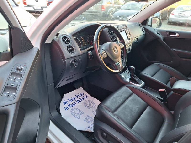 2017 Volkswagen Tiguan 2.0T Wolfsburg Edition