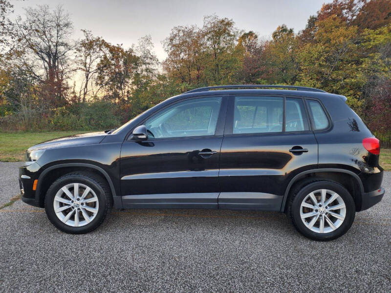 2017 Volkswagen Tiguan Limited Base photo 14