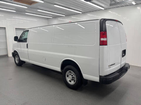 2020 Chevrolet Express 3500