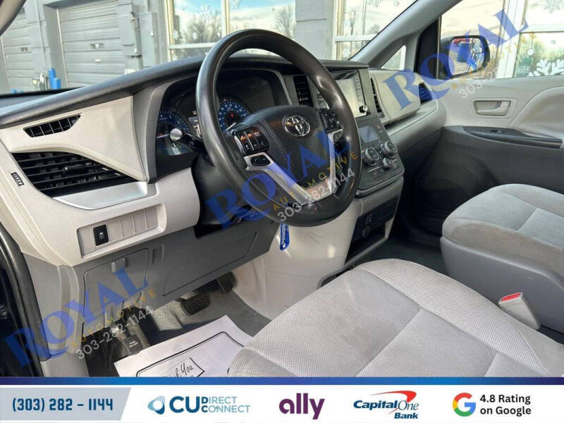 2020 Toyota Sienna L 7-Passenger